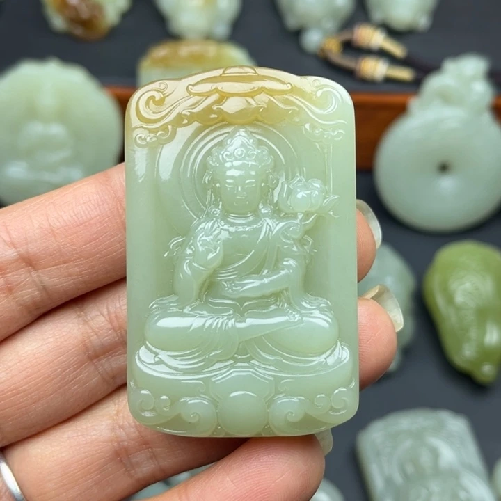 和田玉未镶嵌颈饰