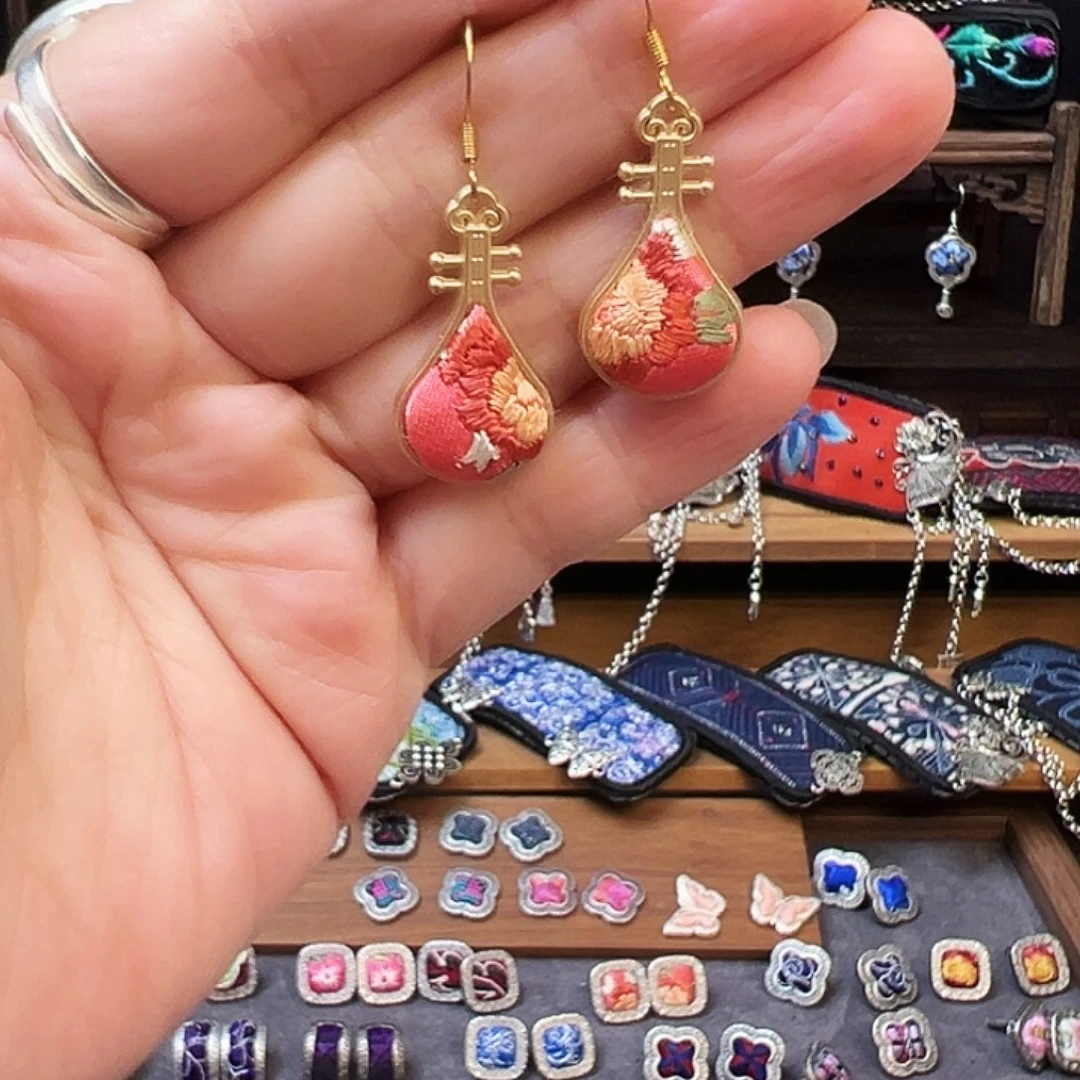 织绣手工刺绣工艺品