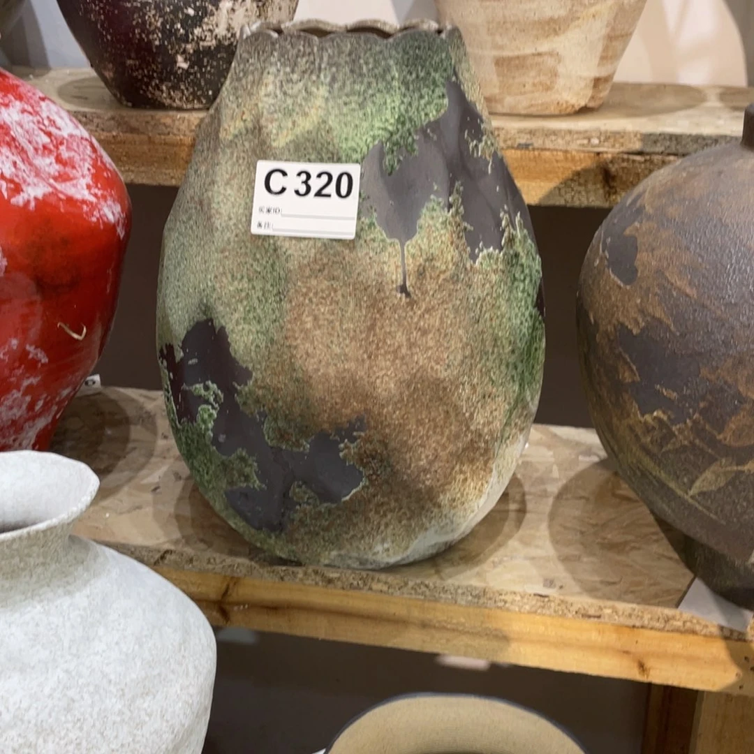 白泥花瓶景德镇陶瓷艺术研究院