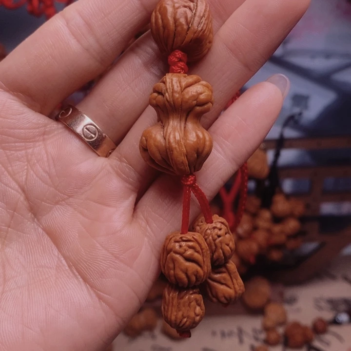 吊坠桃核龙纹桃枭挂件