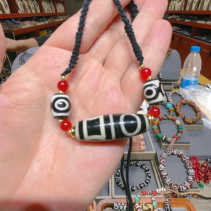 未镶嵌玛瑙/玉髓珠宝奇石