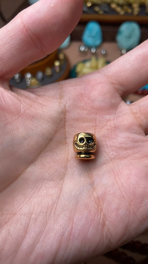 925银银制品 19号金色平头哥一个配饰啊啊啊