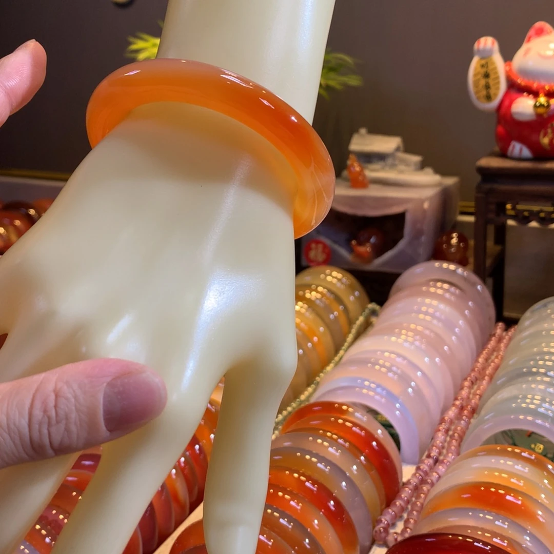 玛瑙/玉髓未镶嵌手镯20号