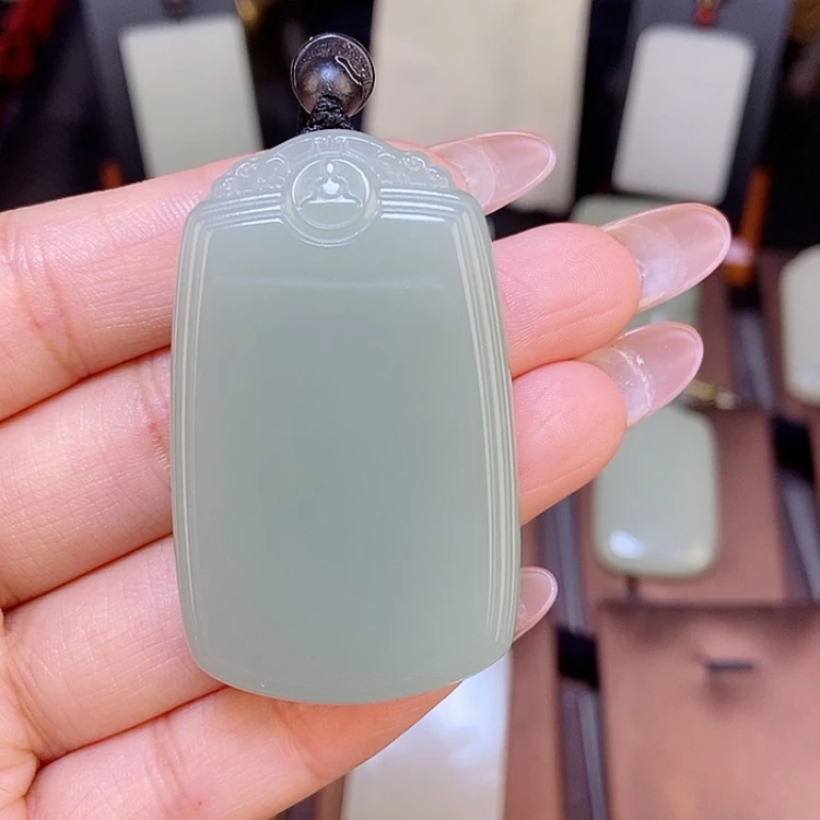 【闪购商品】颈饰未镶嵌和田玉