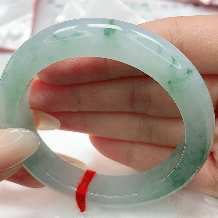 翡翠手镯未镶嵌缅甸天然A货翡翠