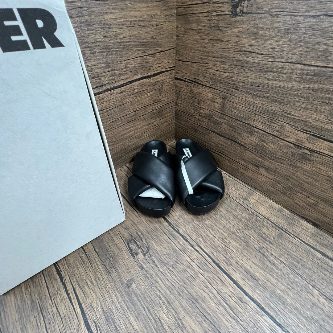 99新 maje JIL Sander 黑色面包拖鞋 35码/99新/原盒防尘袋