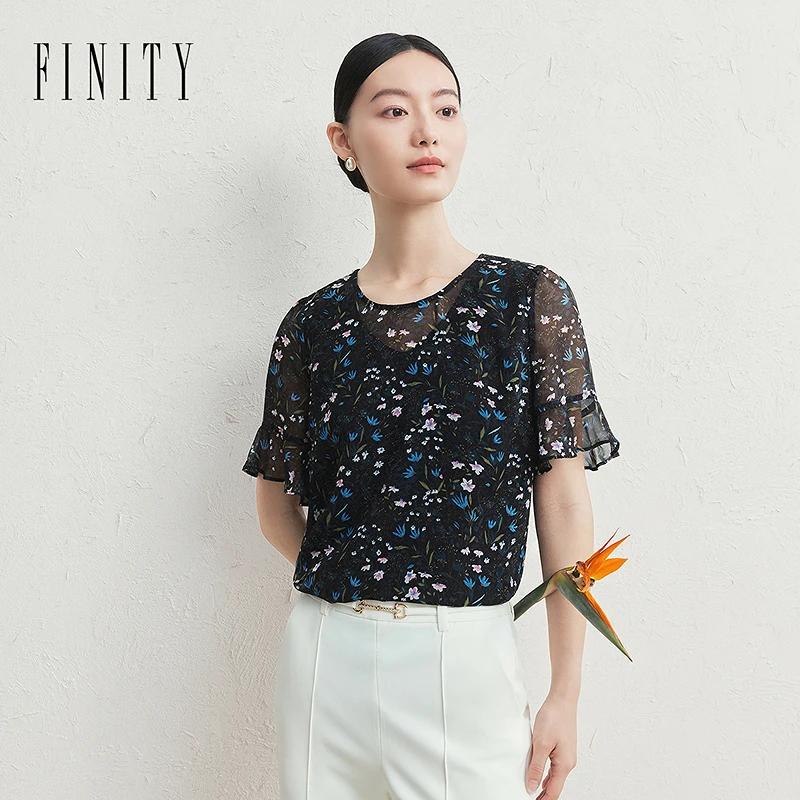 【籽言专属】FINITY 新款轻奢设计感显瘦时尚套头衫 F21Y3C10T2