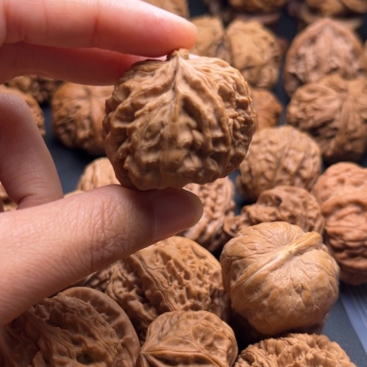 鲁**吃核桃哈哈哈哈哈哈哈哈