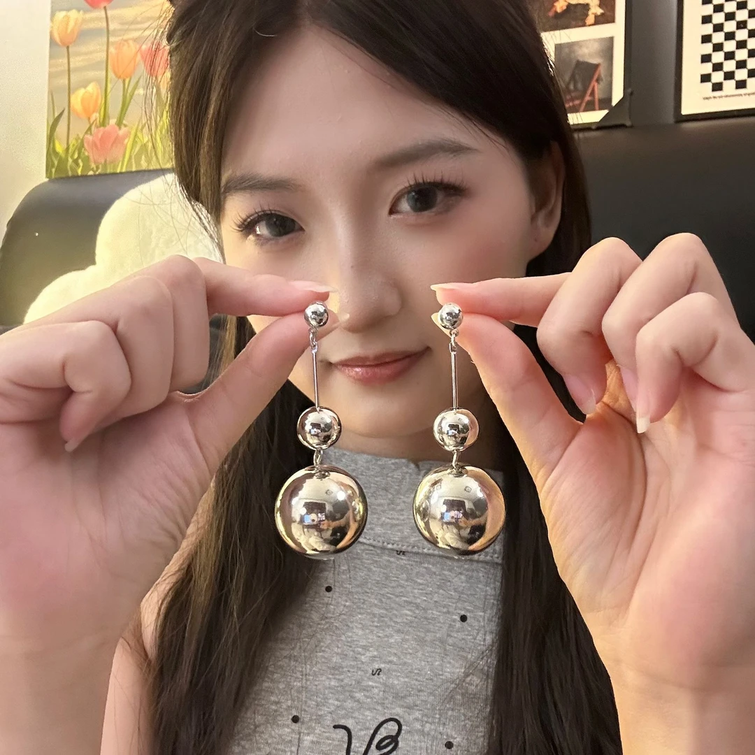 铜合金耳饰 「双子星」拍照ins冷淡风银色双球耳钉小众百搭潮酷耳饰