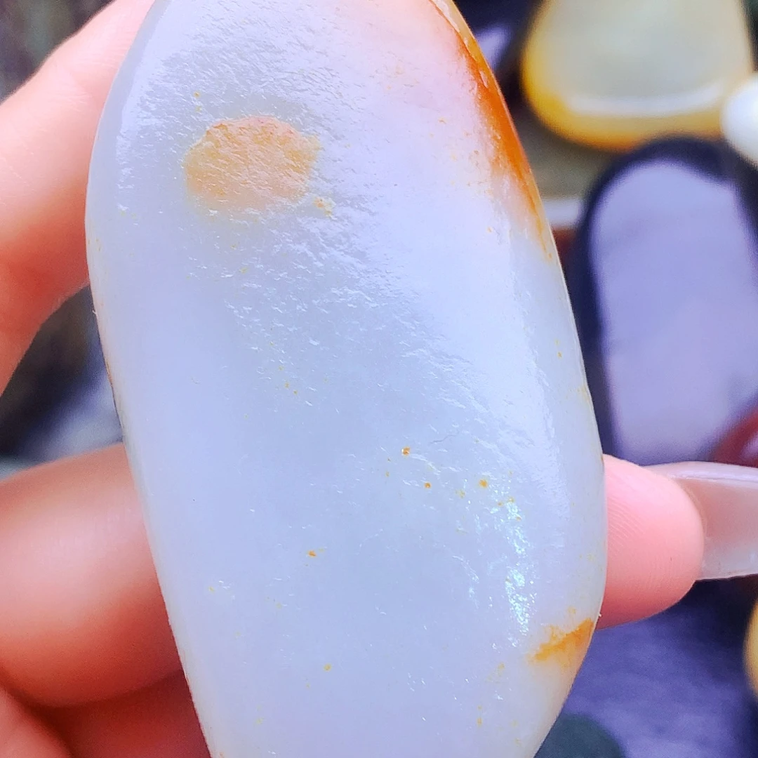 未镶嵌和田玉（糖玉）把件