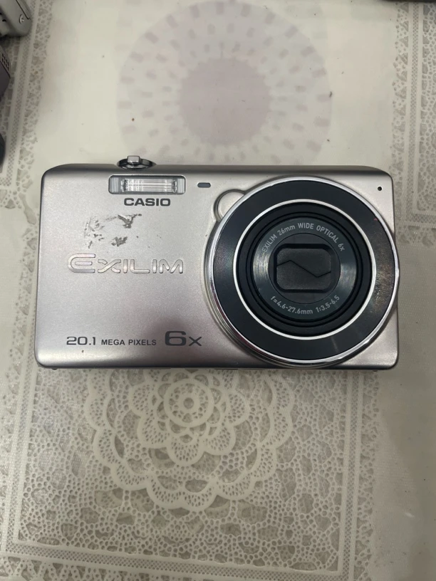 9新 Casio/卡西欧 zs35 2000万像素 6倍光学变焦