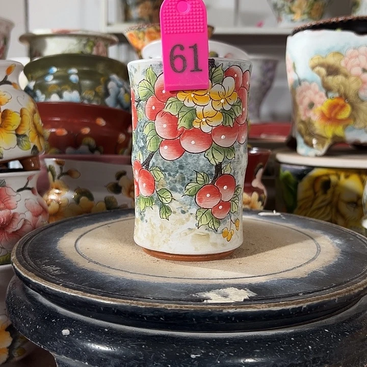 紫砂花盆哈哈哈哈哈