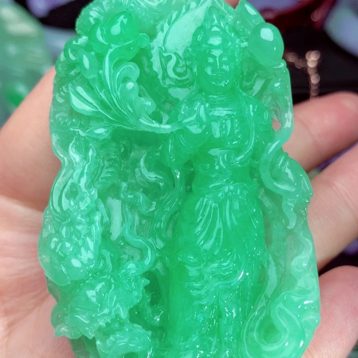 吊坠(不含链)未镶嵌翡翠
