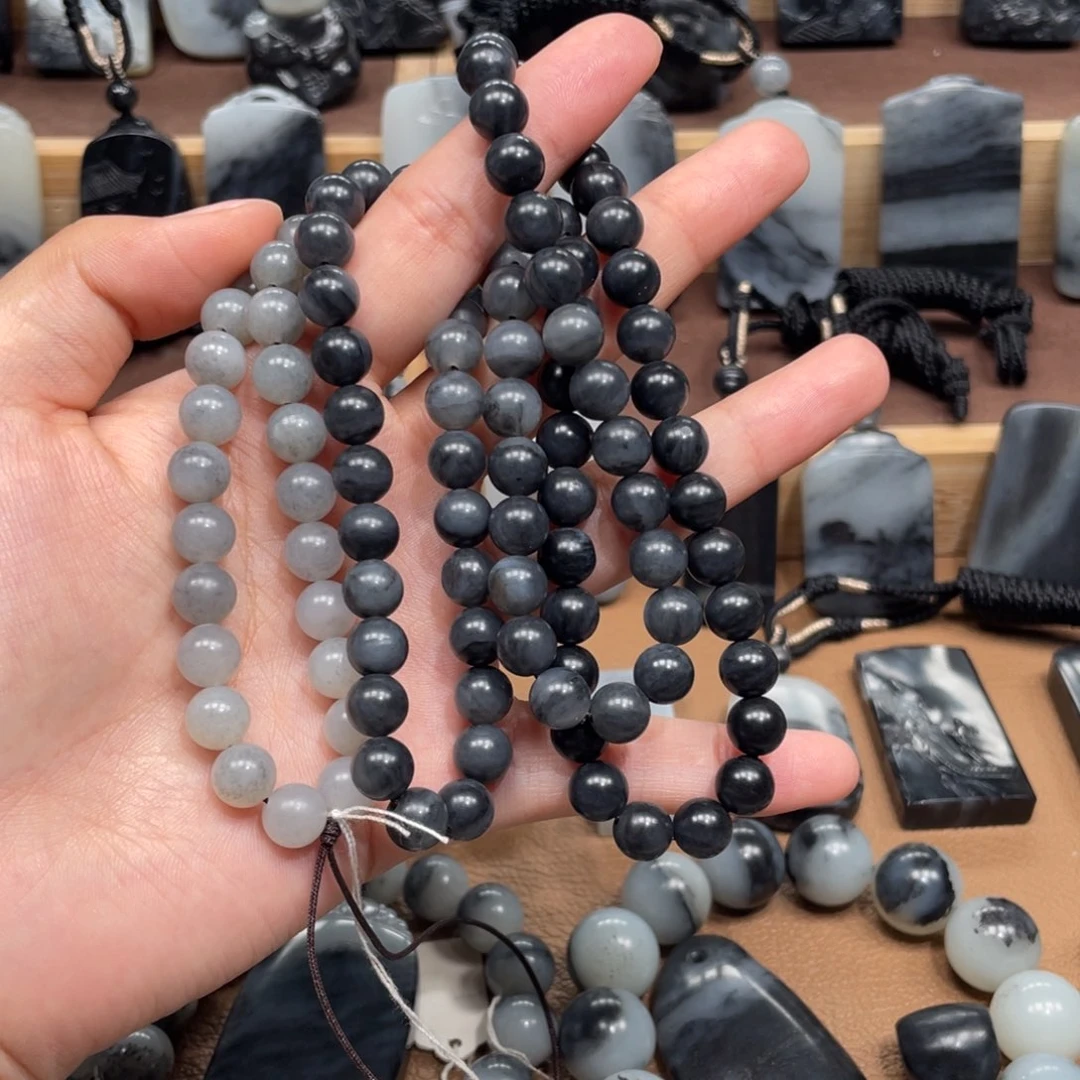 和田玉未镶嵌颈饰木*子