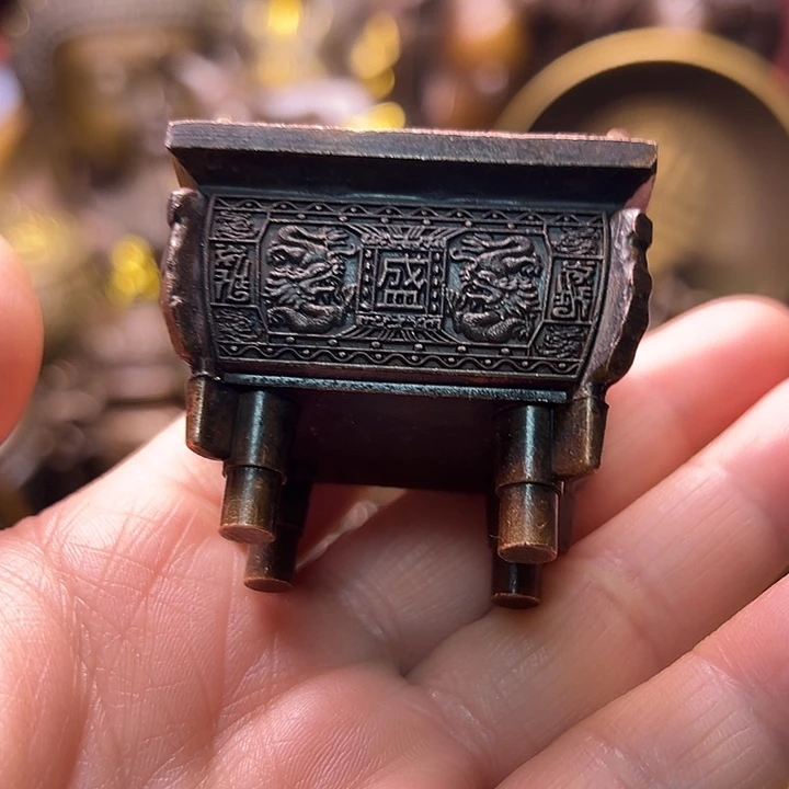 铜122335667788888877