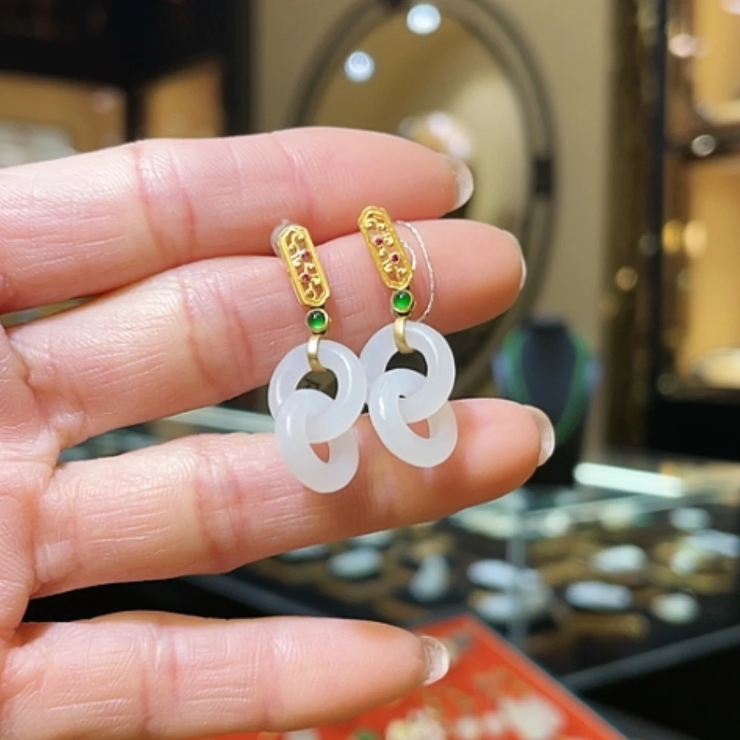 【闪购商品】和田玉耳饰18K金镶嵌环环相扣