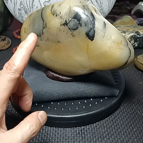 新疆金丝玉原石国画新疆金丝玉原石国画