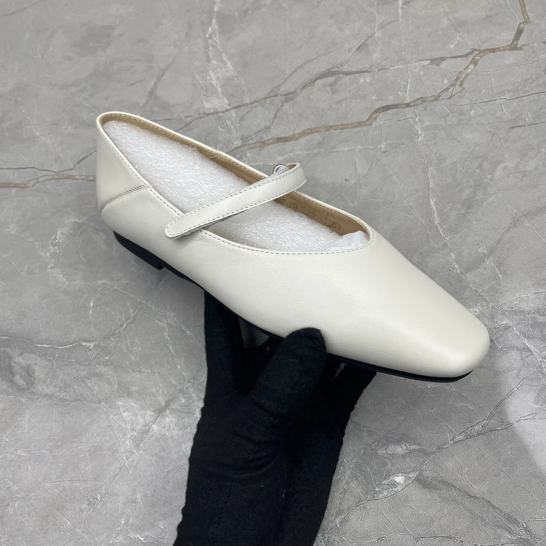 ef (孤品)  36/38码单鞋女 (牛皮)2312-29