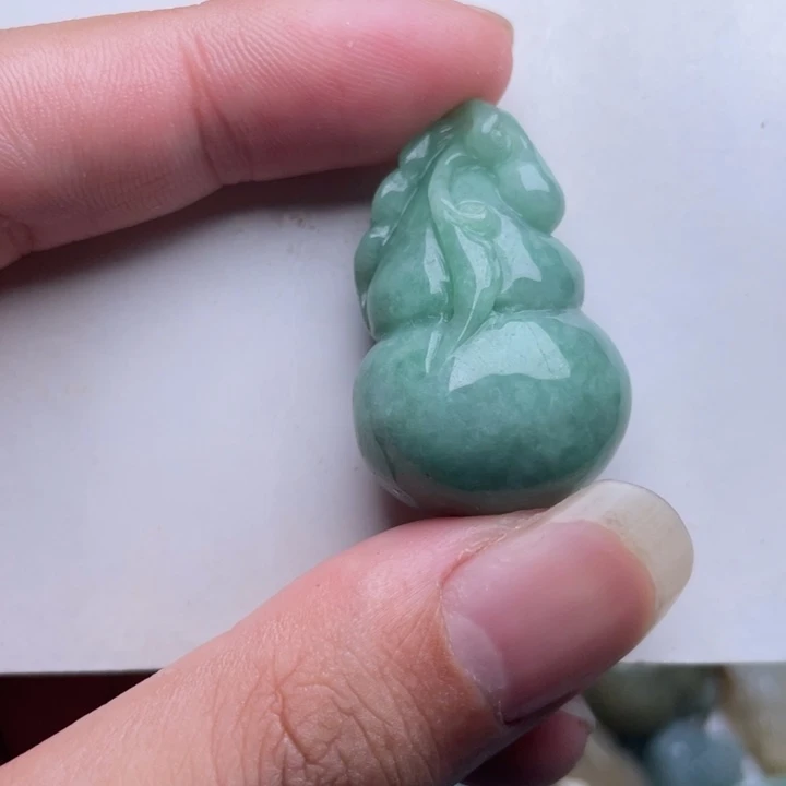 翡翠未镶嵌吊坠(不含链)翡翠