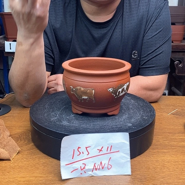 紫砂花盆货号一个NN6