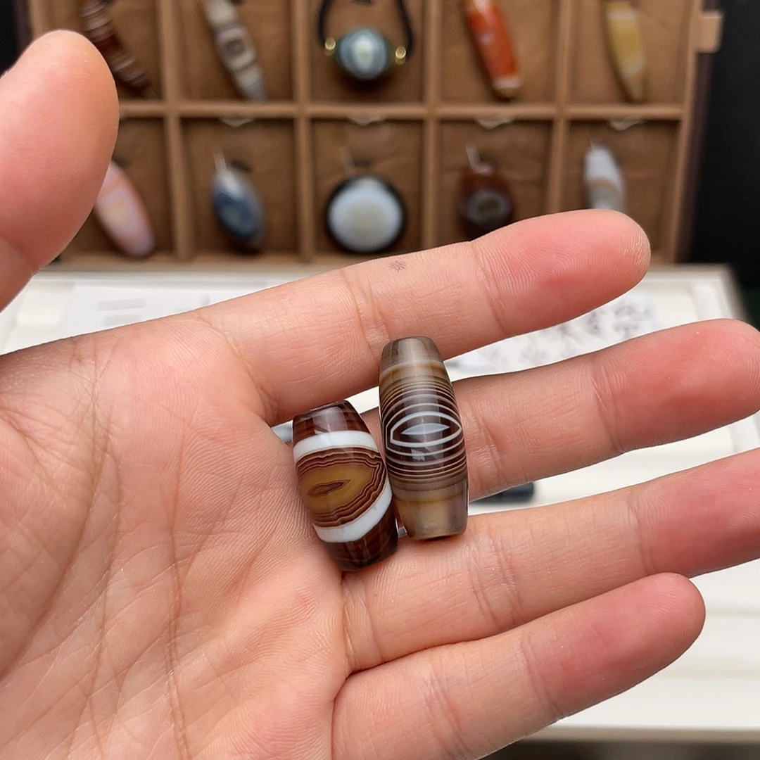 玛瑙/玉髓颈饰未镶嵌社*王