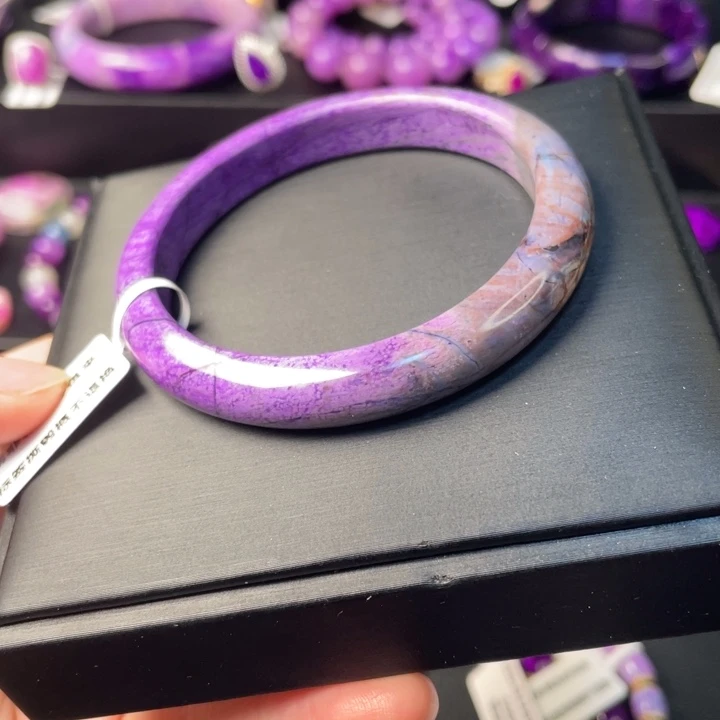 苏纪石（舒俱来）未镶嵌手镯丝绒樱花紫55.5圈