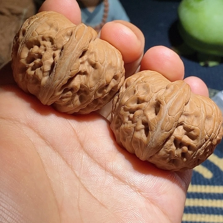 【闪购商品】文玩核桃吊坠平谷元宝