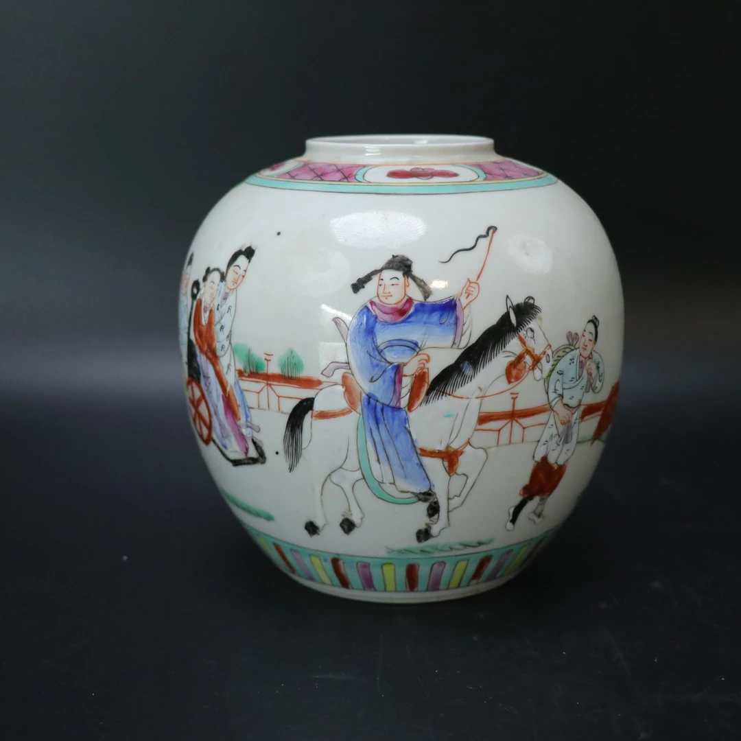 Lot.25070521民国粉彩人物罐 高：约16.2cm