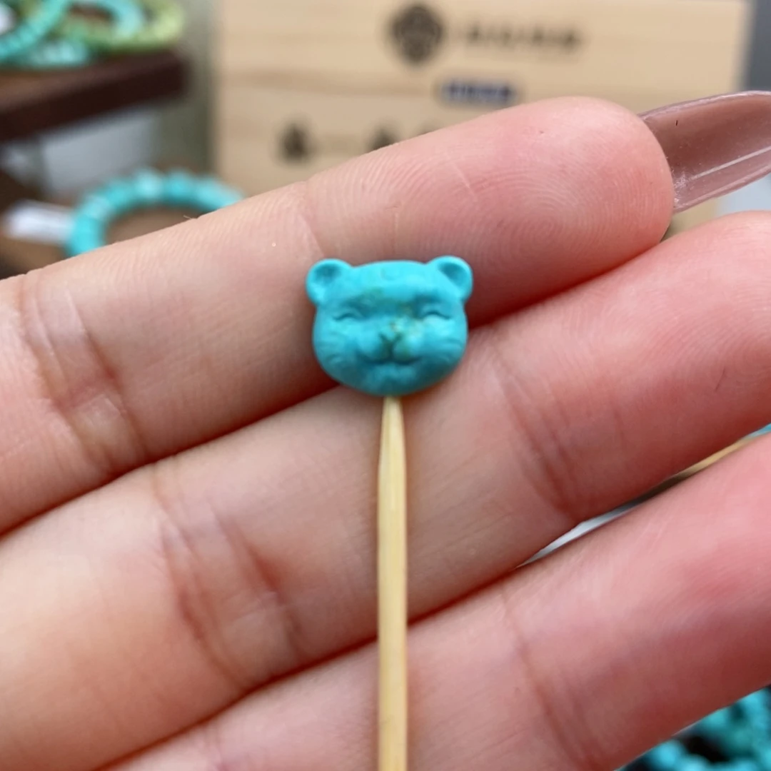 绿松石雕刻未镶嵌