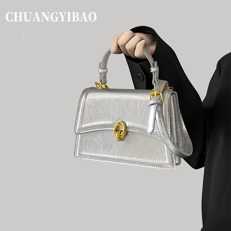 秋冬高级感包包女2025设计师款同款小方包时尚百搭轻奢单肩斜挎包