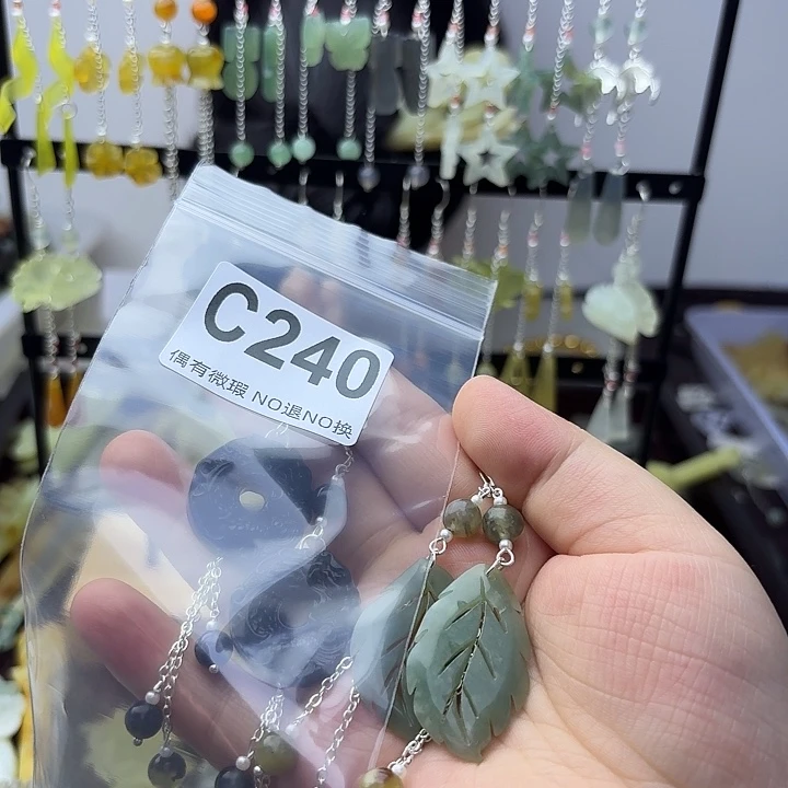 蛇纹石玉合金发饰闲**花