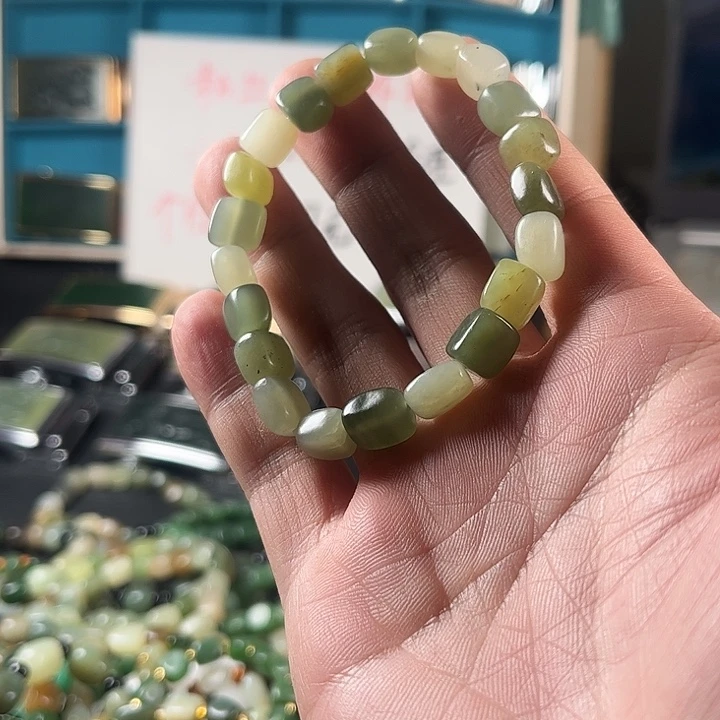 和田玉未镶嵌珠宝半成品