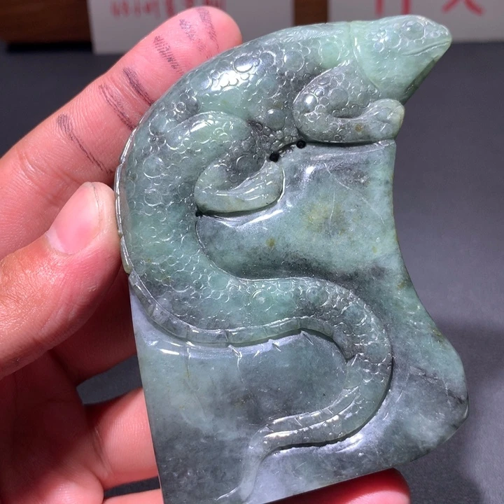翡翠未镶嵌颈饰保真天然a货翡翠