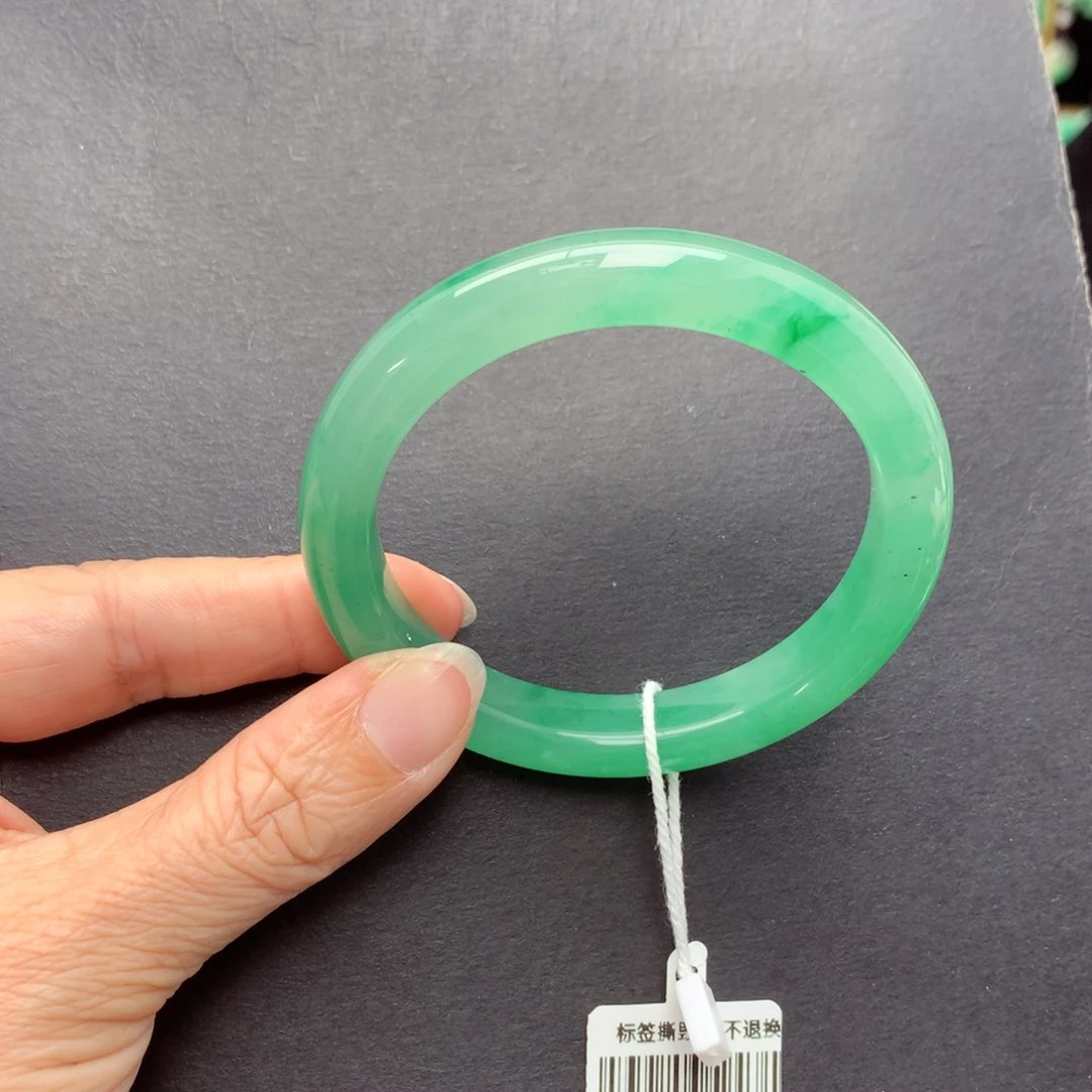 未镶嵌手镯石英质玉用****2