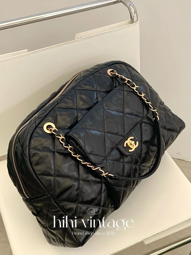 95新 Chanel/香奈儿 黑金油蜡皮Maxi保龄球链条包14963024二店