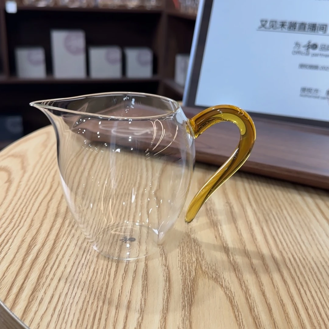 开播福利大怡然浅黄色