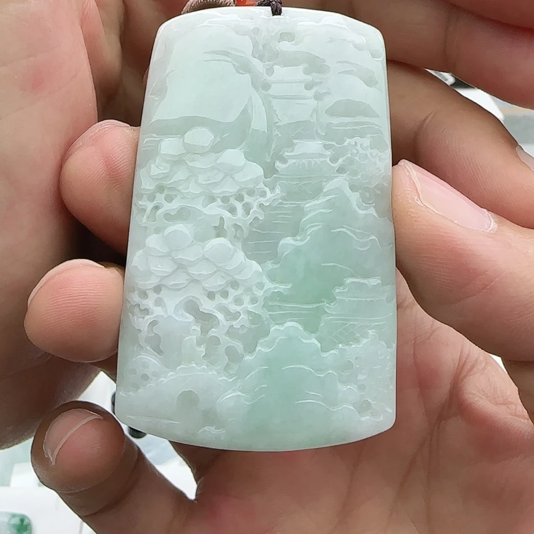 翡翠未镶嵌颈饰翡翠