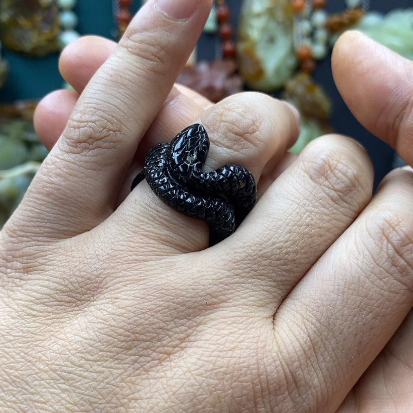 【闪购商品】蛇纹石玉戒指未镶嵌