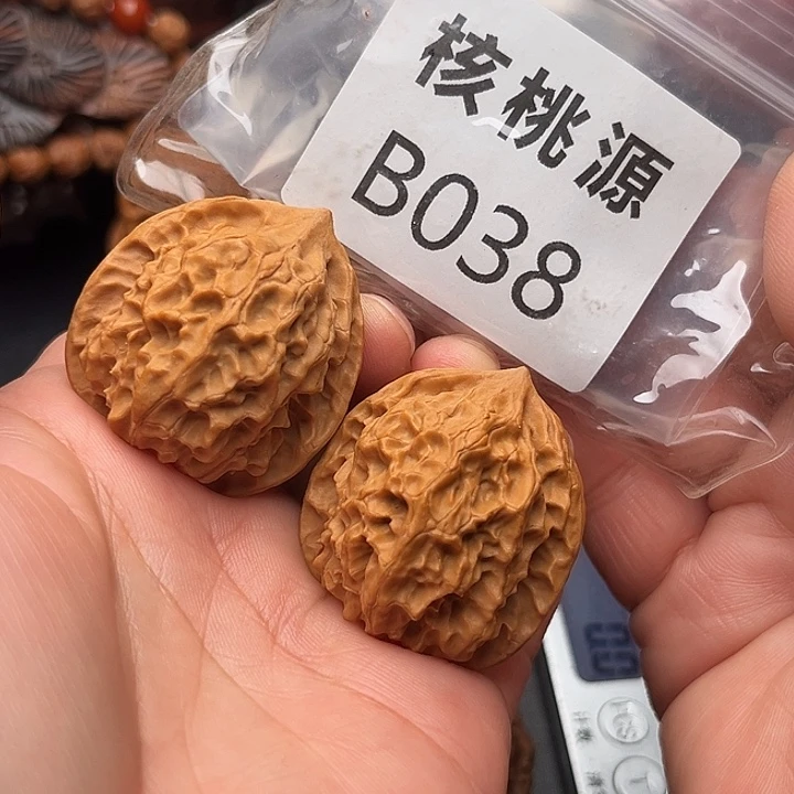 吊坠文玩核桃玲珑35+