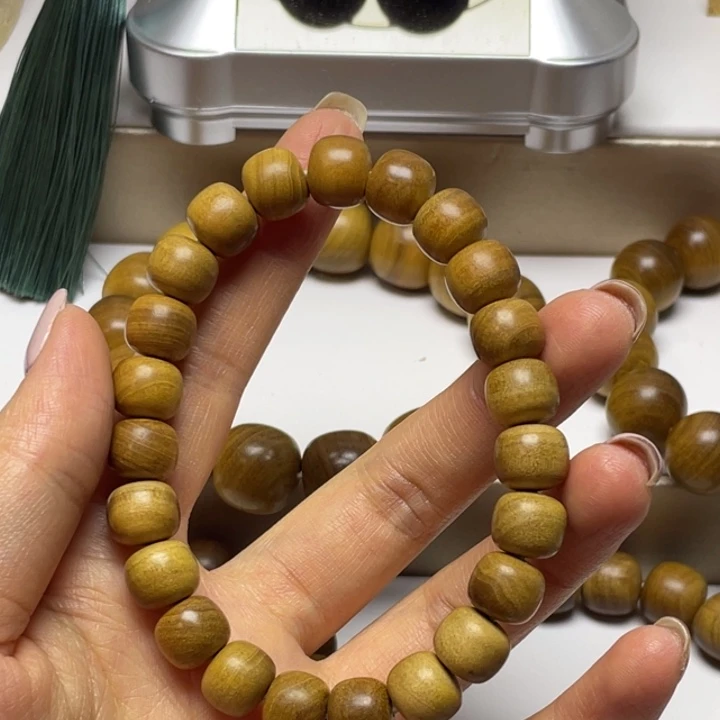 用***7檀香木手串/手链开播福利老型黄肉0910奶香