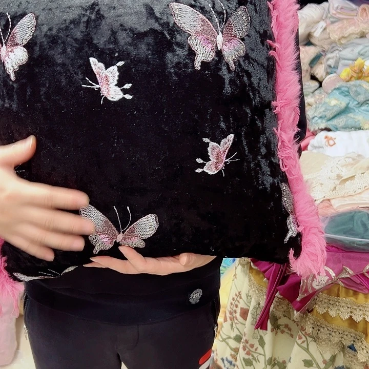 方形抱枕含芯一个
