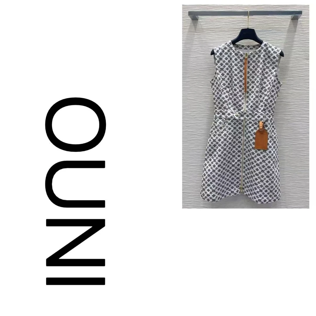 （字母黑白连衣裙）夏季暗色花纹缎巴黎收腰连衣裙