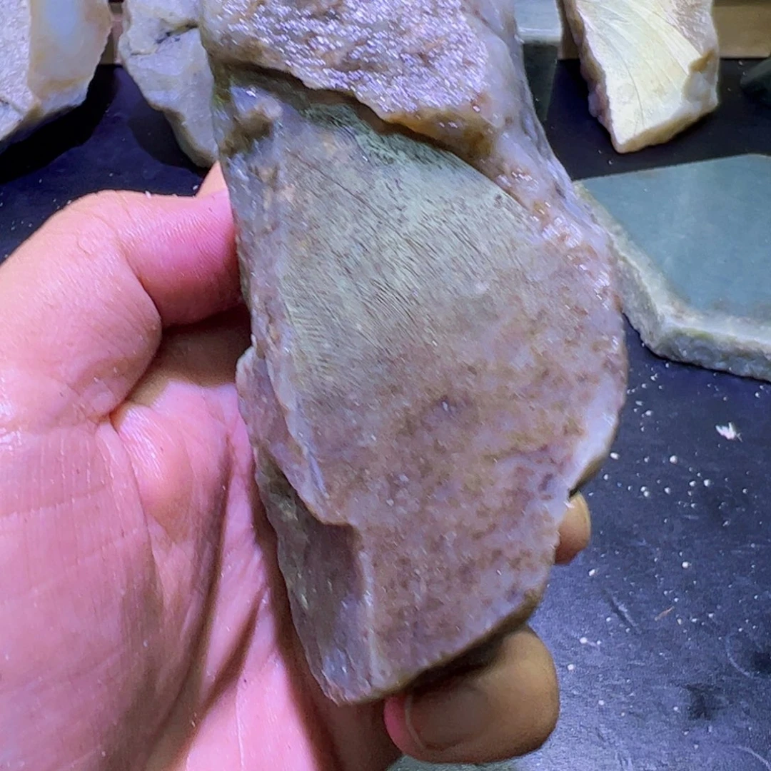 和田玉未镶嵌珠宝半成品