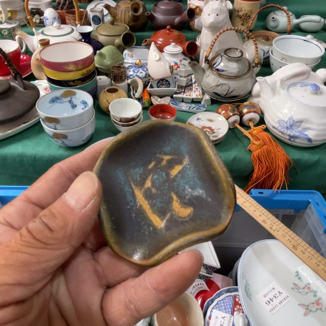 Y***o其他散瓷默认微瑕完美者慎拍