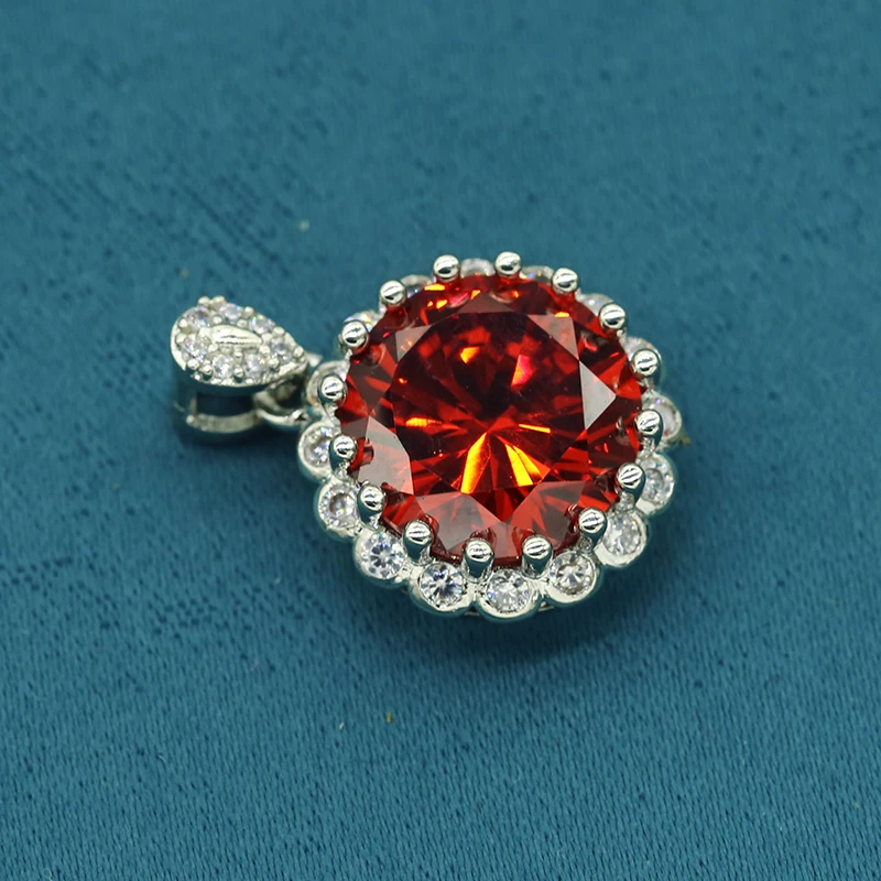 【高级定制】收藏级轻奢时尚设计吊坠V365