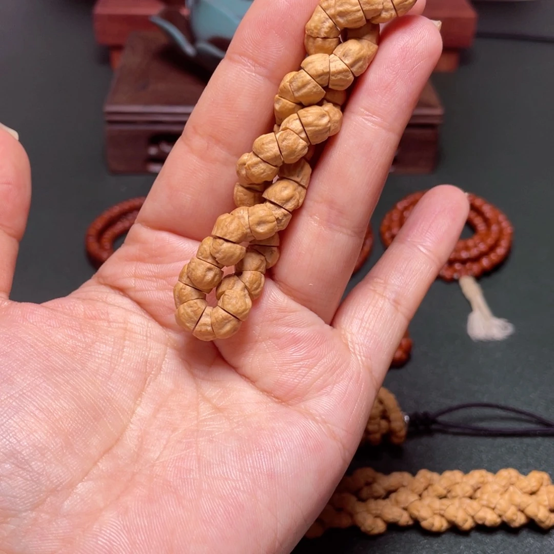 吊坠柏香籽/百香籽大肠单圈