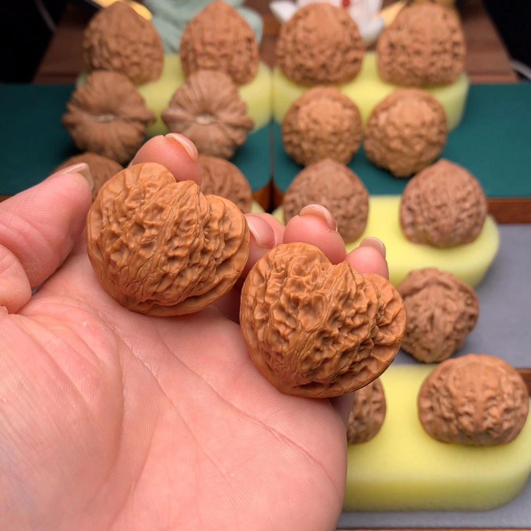 文玩核桃吊坠汉高灯37