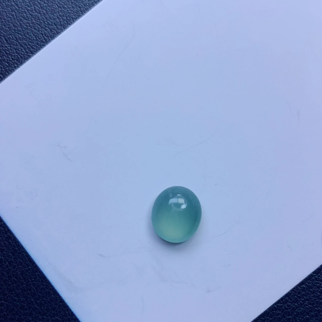 翡翠未镶嵌颈饰r****d蛋面