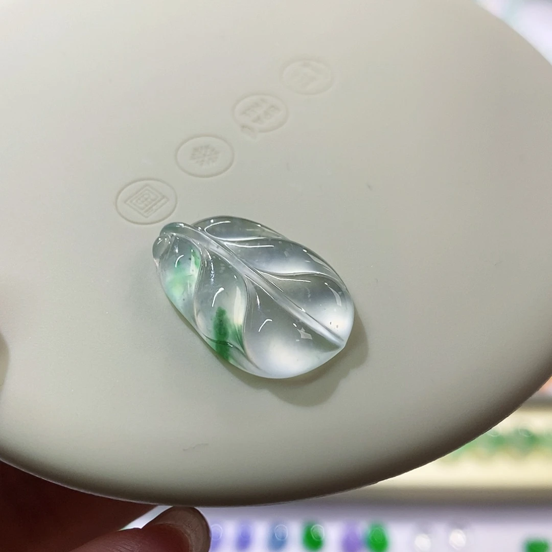 裸石翡翠木那雪花棉叶子