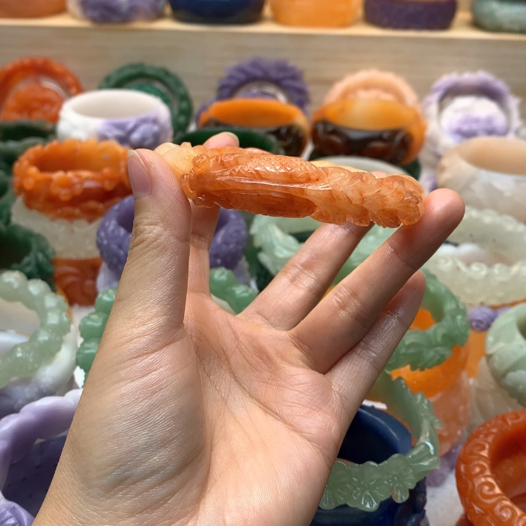 未镶嵌手镯石英质玉悄**来